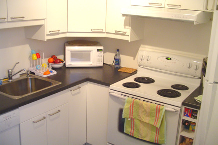 kitchen-2004.jpg